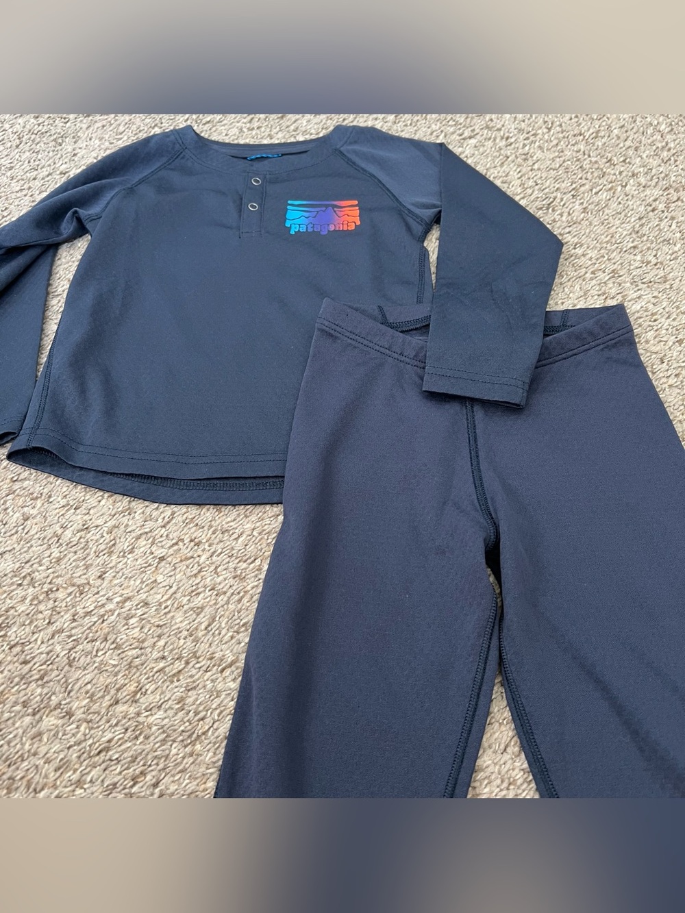 Patagonia Toddler Navy Baselayers Capilene Set w Rainbow Logo Size 3T